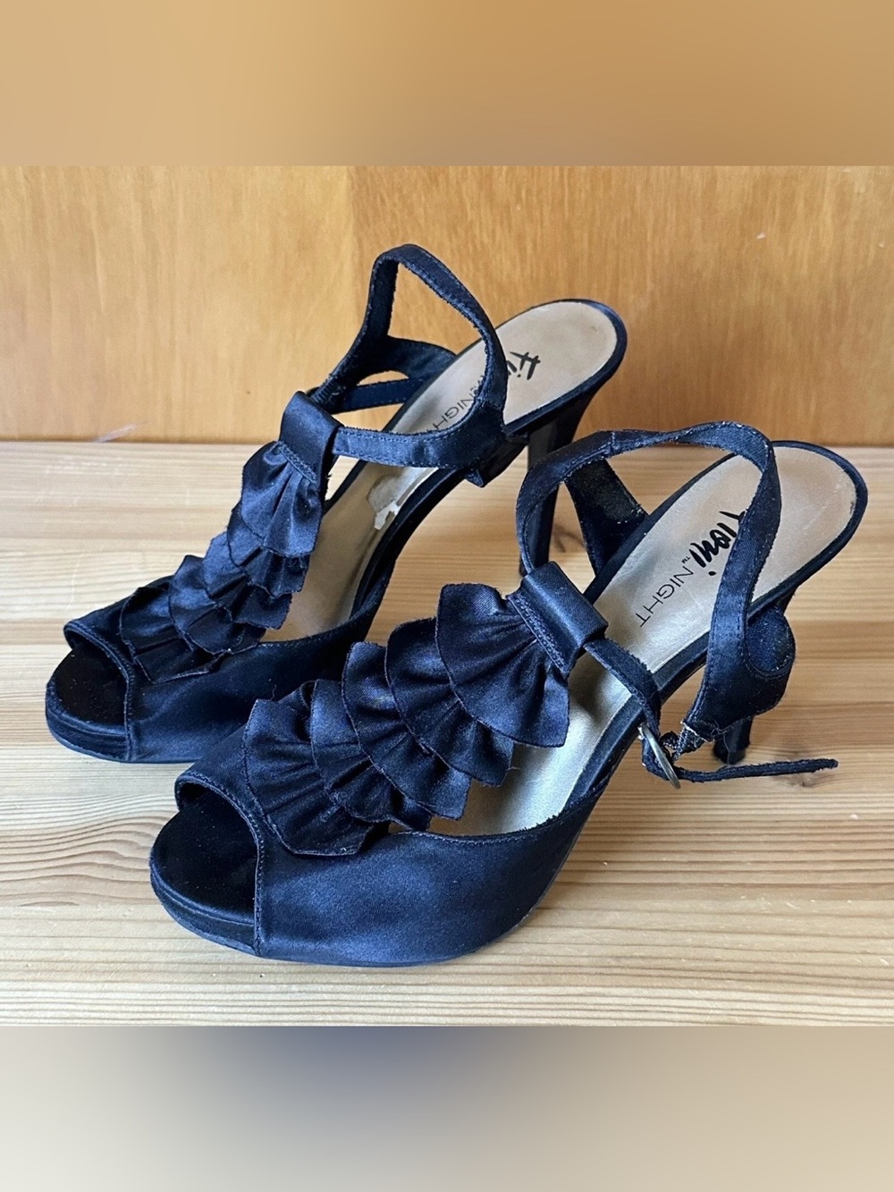 Fioni Night Women’s 7.5 Black Fabric Ruffle Peep Toe High Heel Stiletto Heels